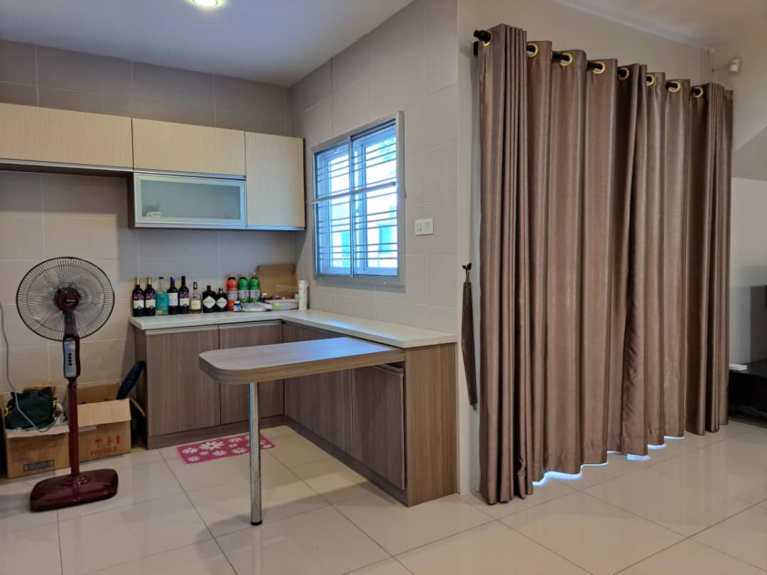 Terrace house in Tabuan Tranquility, Kuching – photo 5 of 8