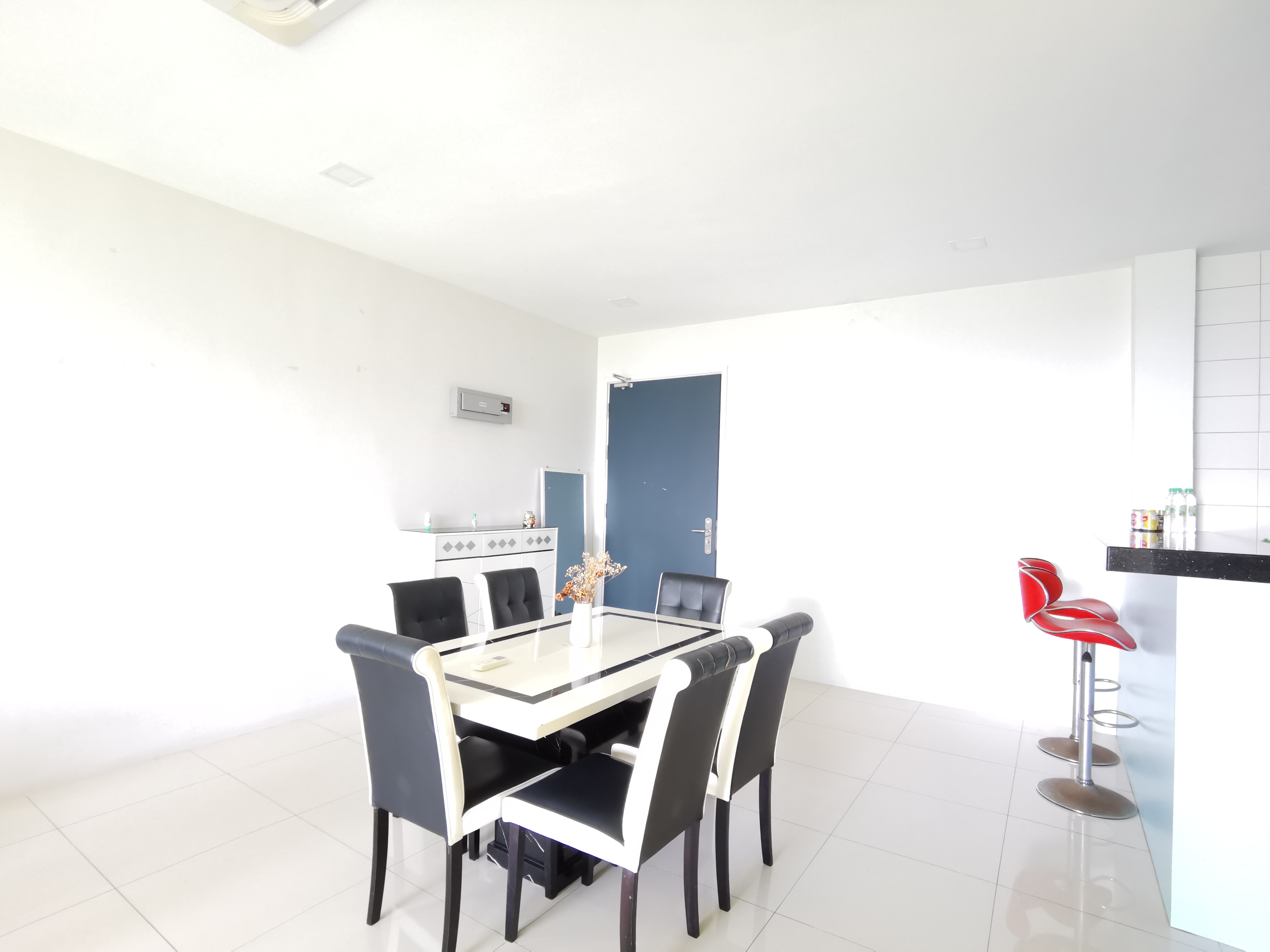 Condominium in Lor Pearl Park 1, Sunny Hill Garden, Kuching – photo 4 of 10