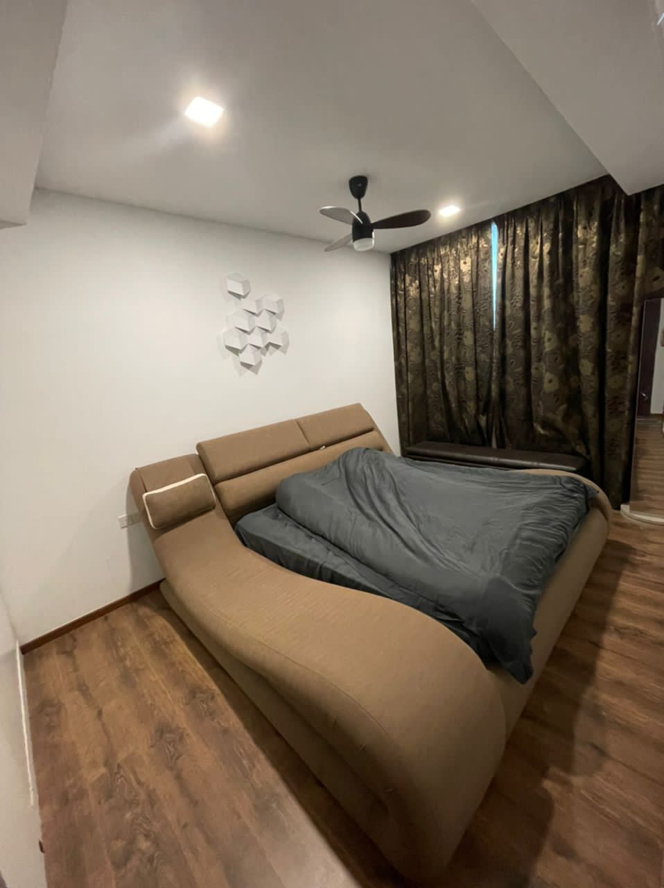 Condominium in Jalan Wan Alwi, Kuching – photo 2 of 5