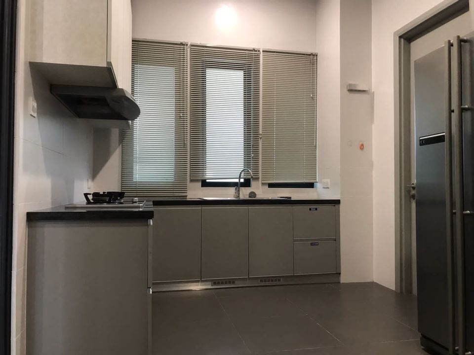 Detached house in La promenade, samarahan, Samarahan – photo 7 of 11