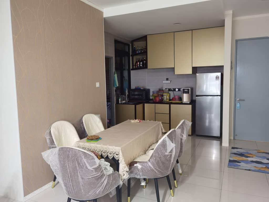 Condominium in P'Residence Condominium, Jalan Batu Kawa, Taman Desa Wira, Kuching – photo 2 of 5