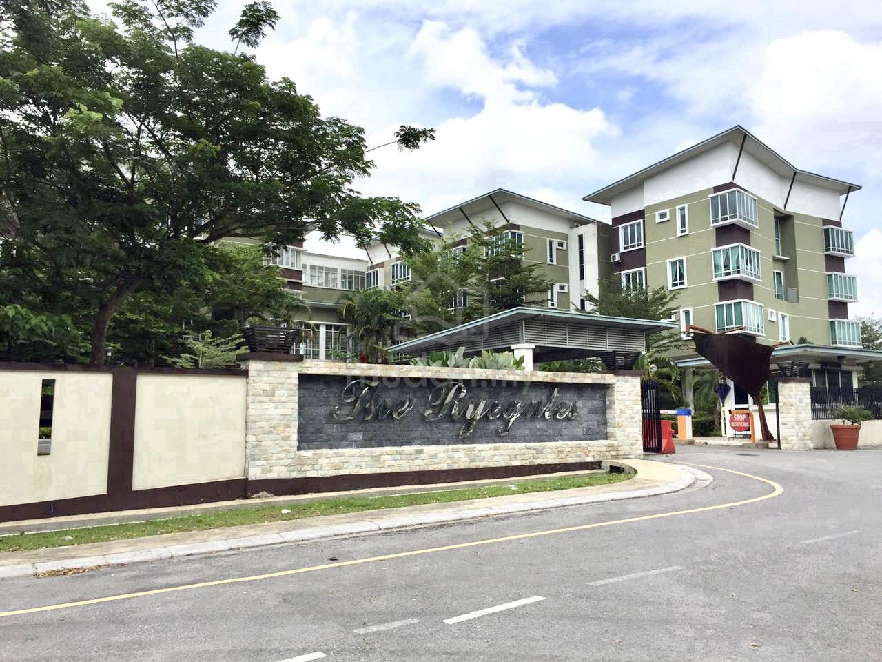 RYEGATES Condo, AIRPORT ROAD photo 1