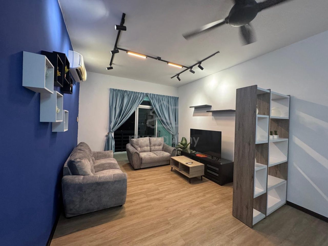 Condominium, Kuching – photo 2 of 3