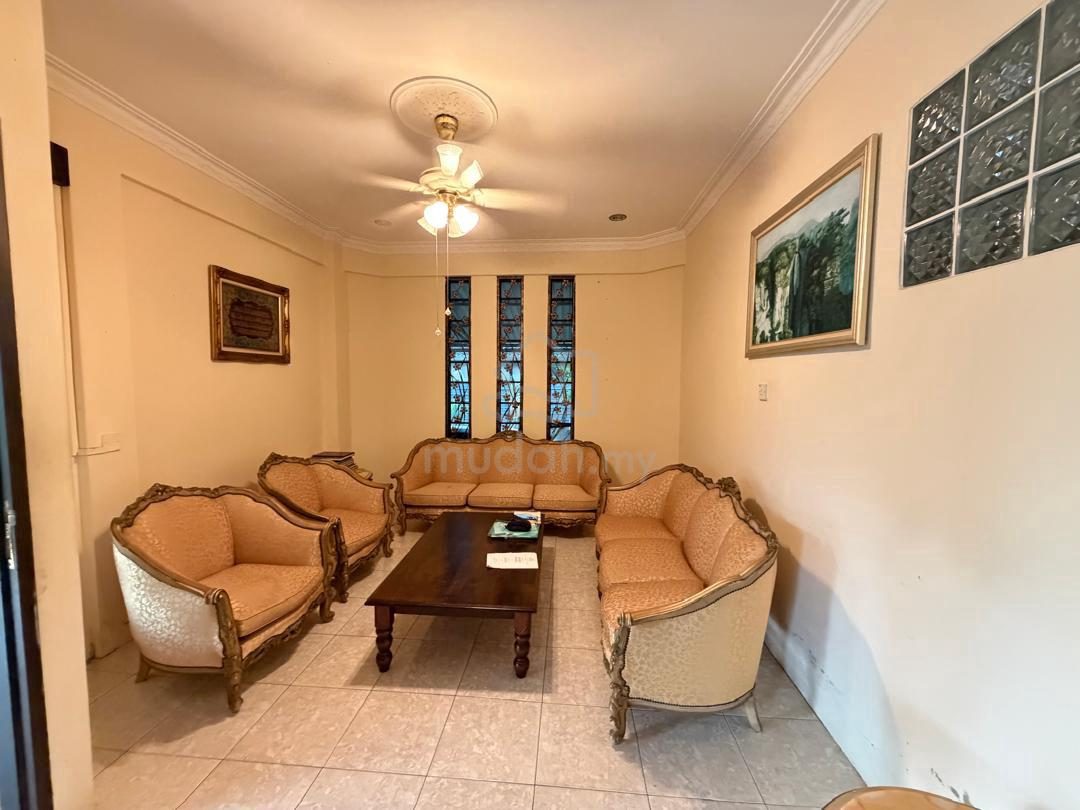 FULL LOAN Bungalow House at Taman Hussein Petra Jaya | Lorong Seruling photo 1