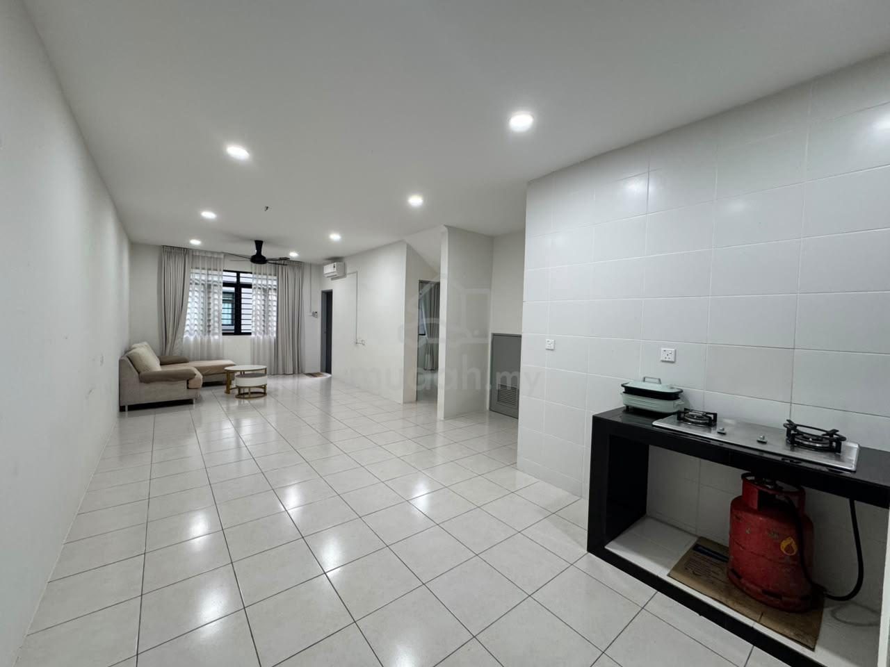 Townhouse, Kuching – photo 2 of 3