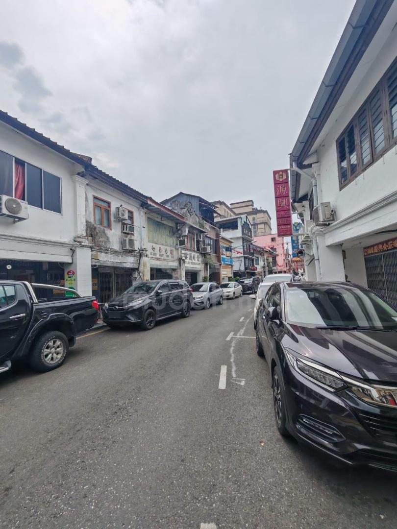 Shop lot, Kuching – photo 3 of 3