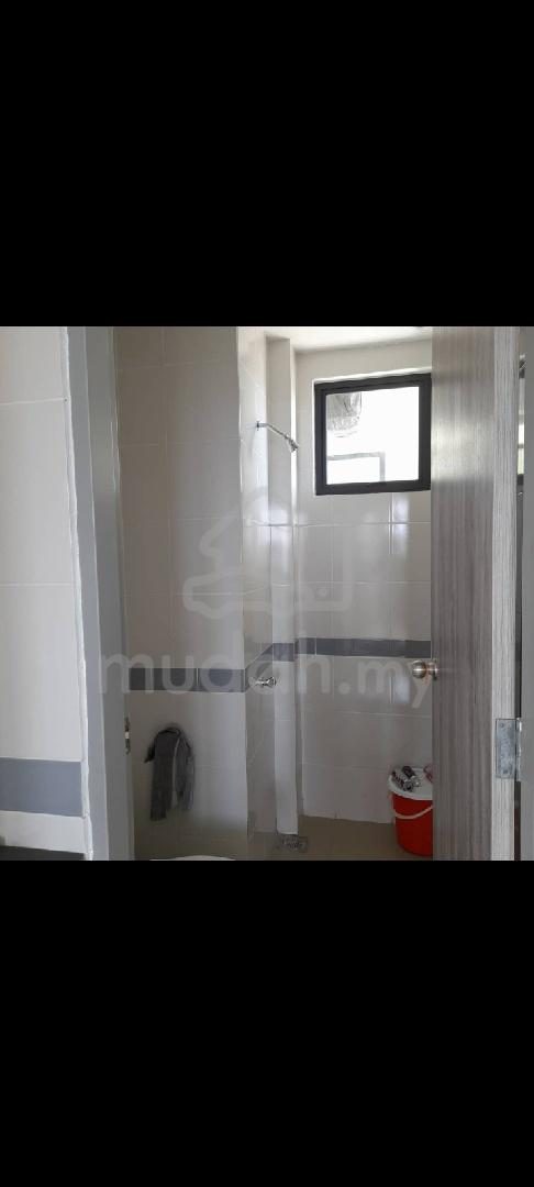 Corner Brand New Apartment at Tabuan Jaya Kuching photo 3