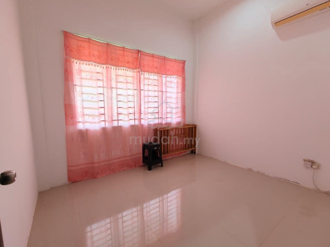 Semi Detached Single Storey at Batu Kawa For Sale photo 3