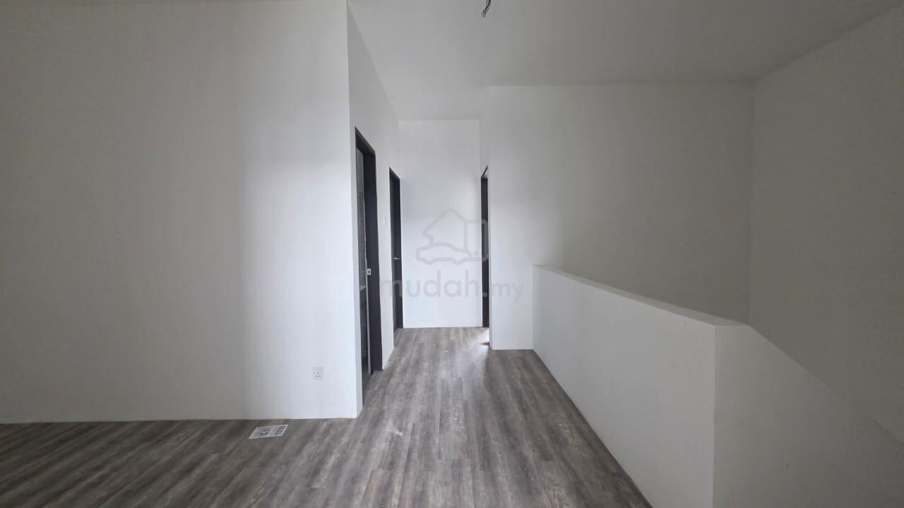 Brand New Double Storey Intermediate Ava Grove at Stapok Far Sale photo 2