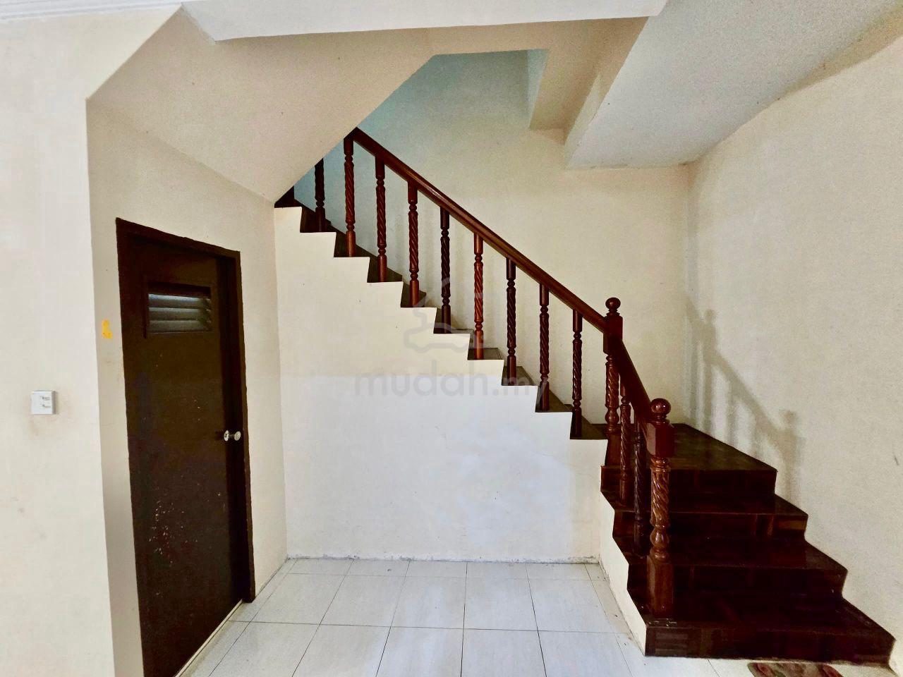 Taman Sri Moyan Double Storey Intermediate For Sale photo 2