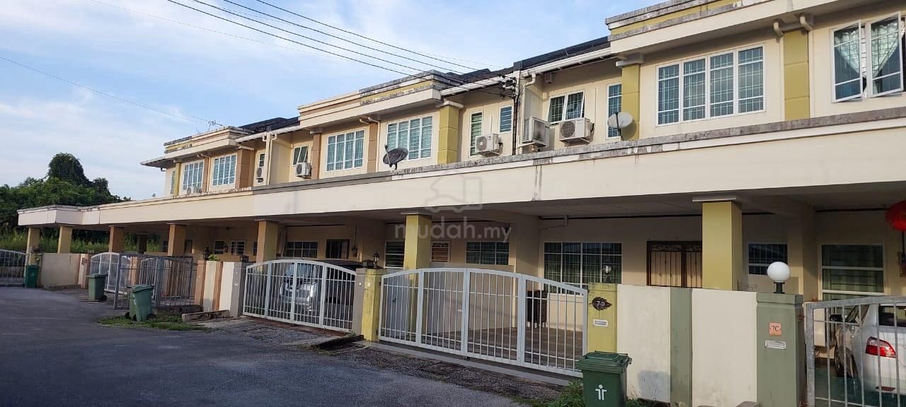 2-storey Terraced House, Kuching – photo 1 of 3