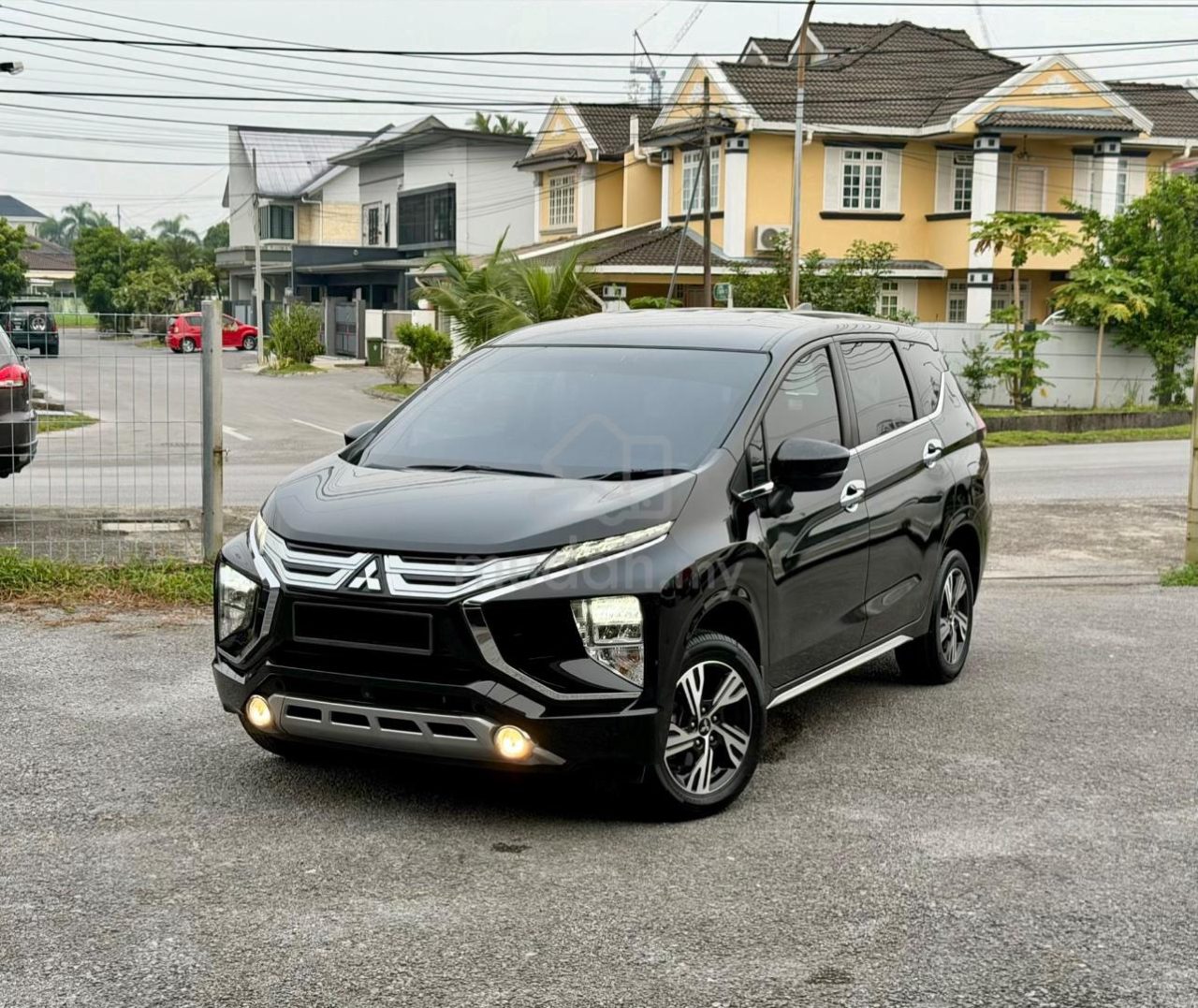 Mitsubishi XPANDER 1.5 MIVEC A/T photo 1