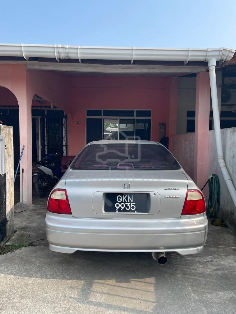 Honda Accord, Kuching – photo 1 of 3