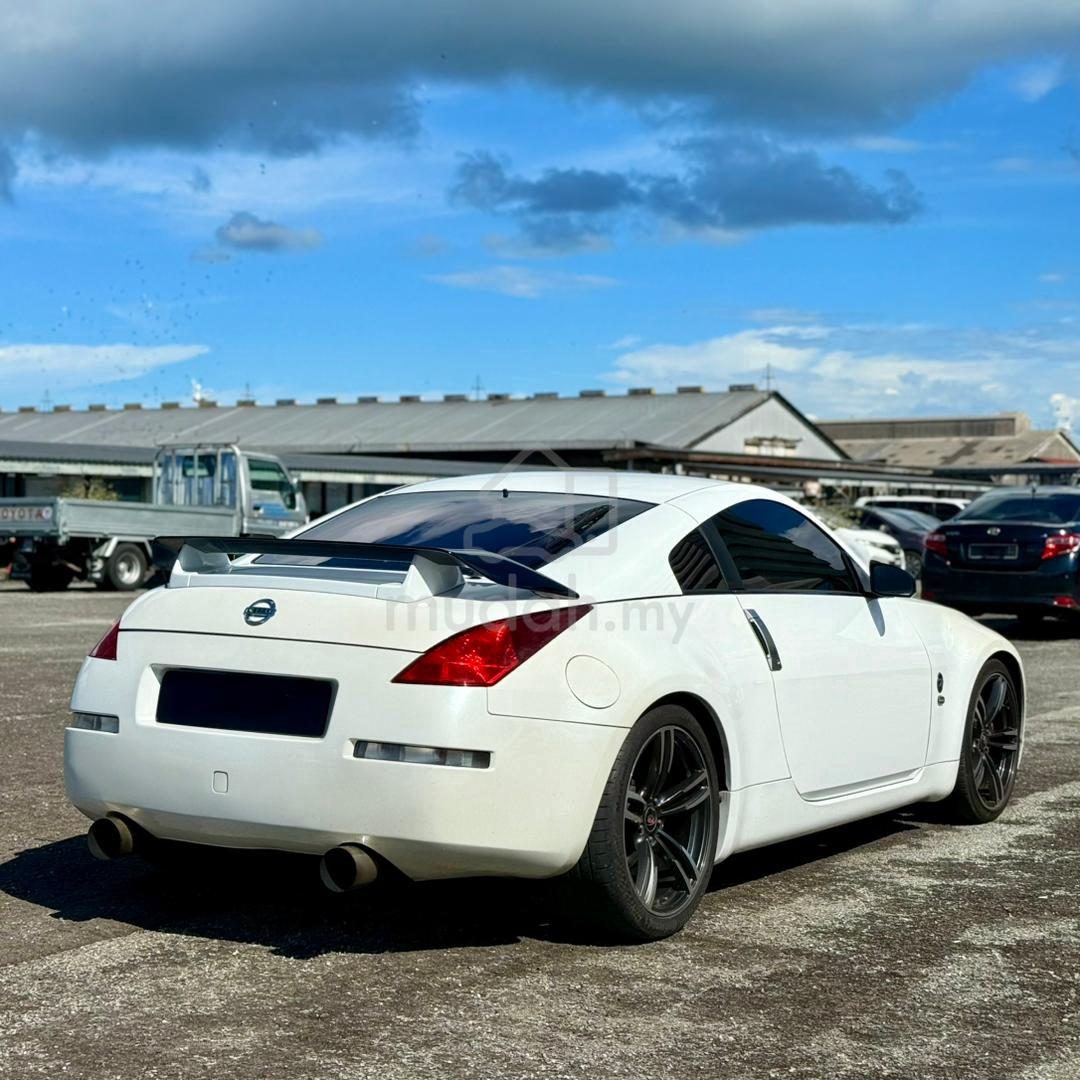 2005 Nissan Fairlady 350Z 3.5 Z33 Auto photo 2