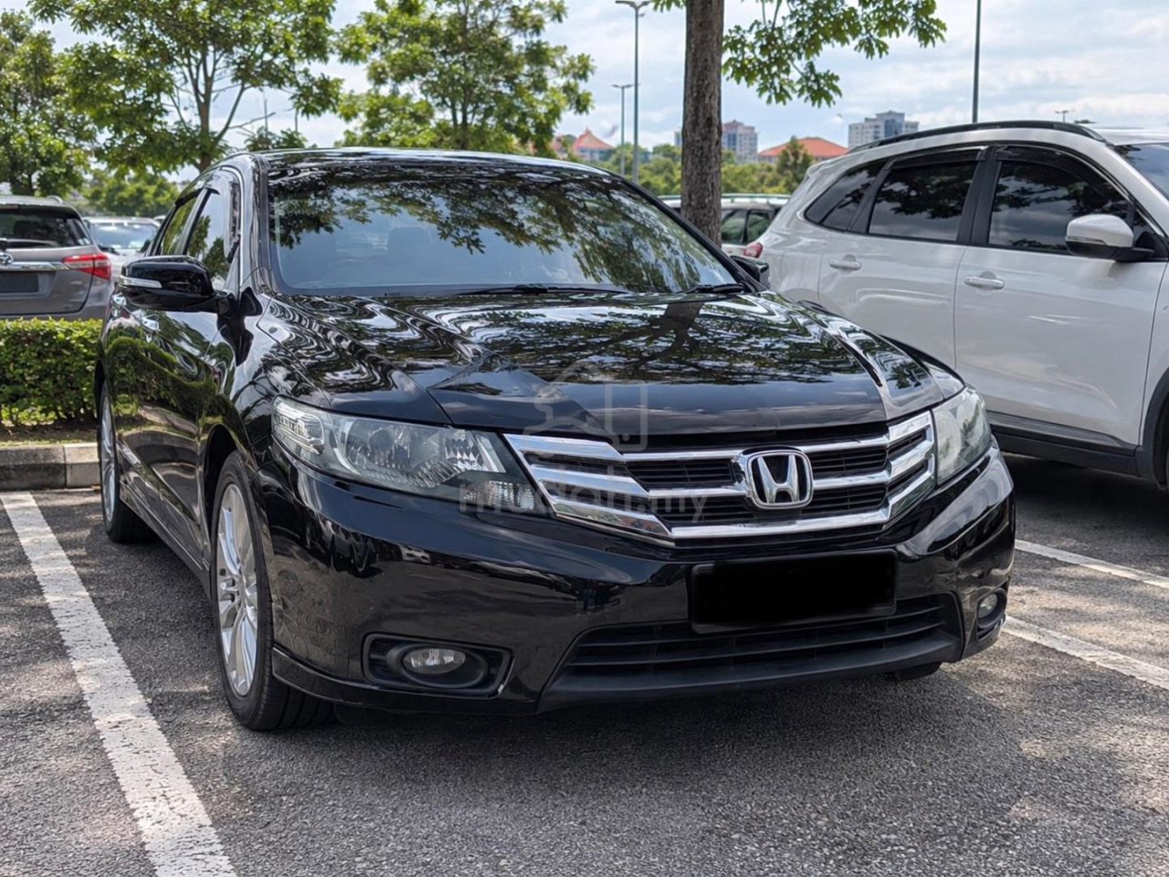 Honda City, Kuching – photo 1 of 3