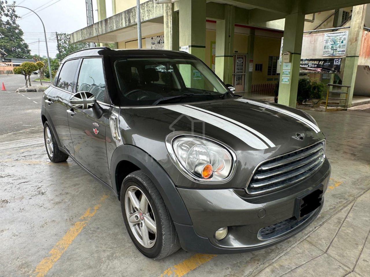 Mini John Cooper Works, Kuching – photo 2 of 3