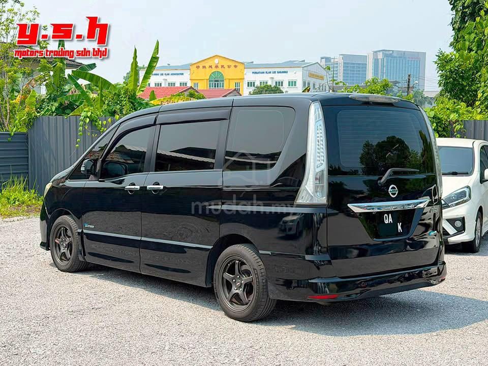 Nissan Serena, Kuching – photo 3 of 3