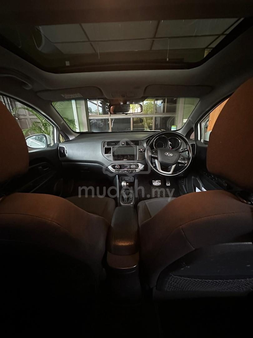 Kia Rio, Kuching – photo 2 of 3
