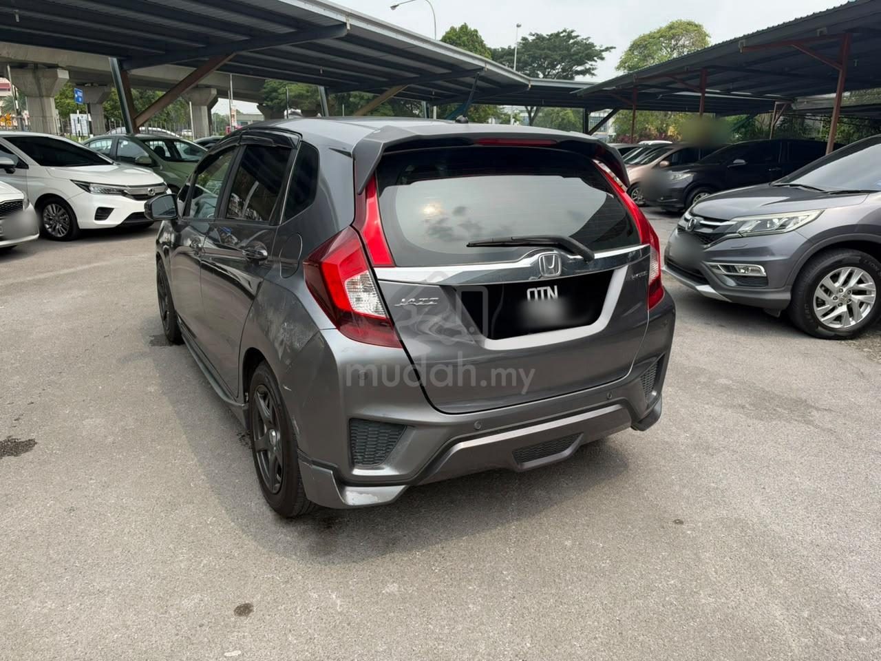 2015 Honda JAZZ 1.5 E (A) photo 3