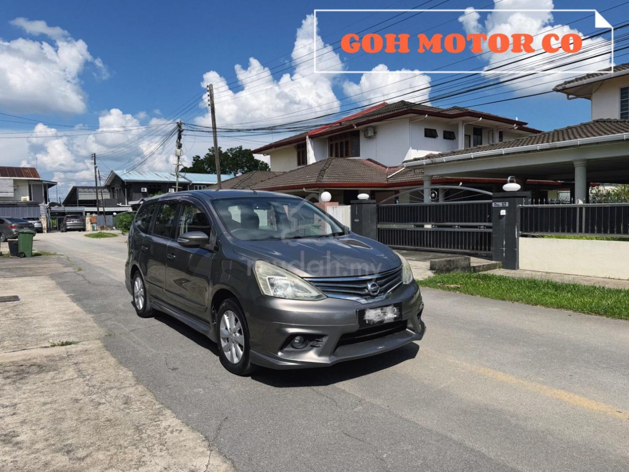 Nissan Grand Livina, Kuching – photo 1 of 3