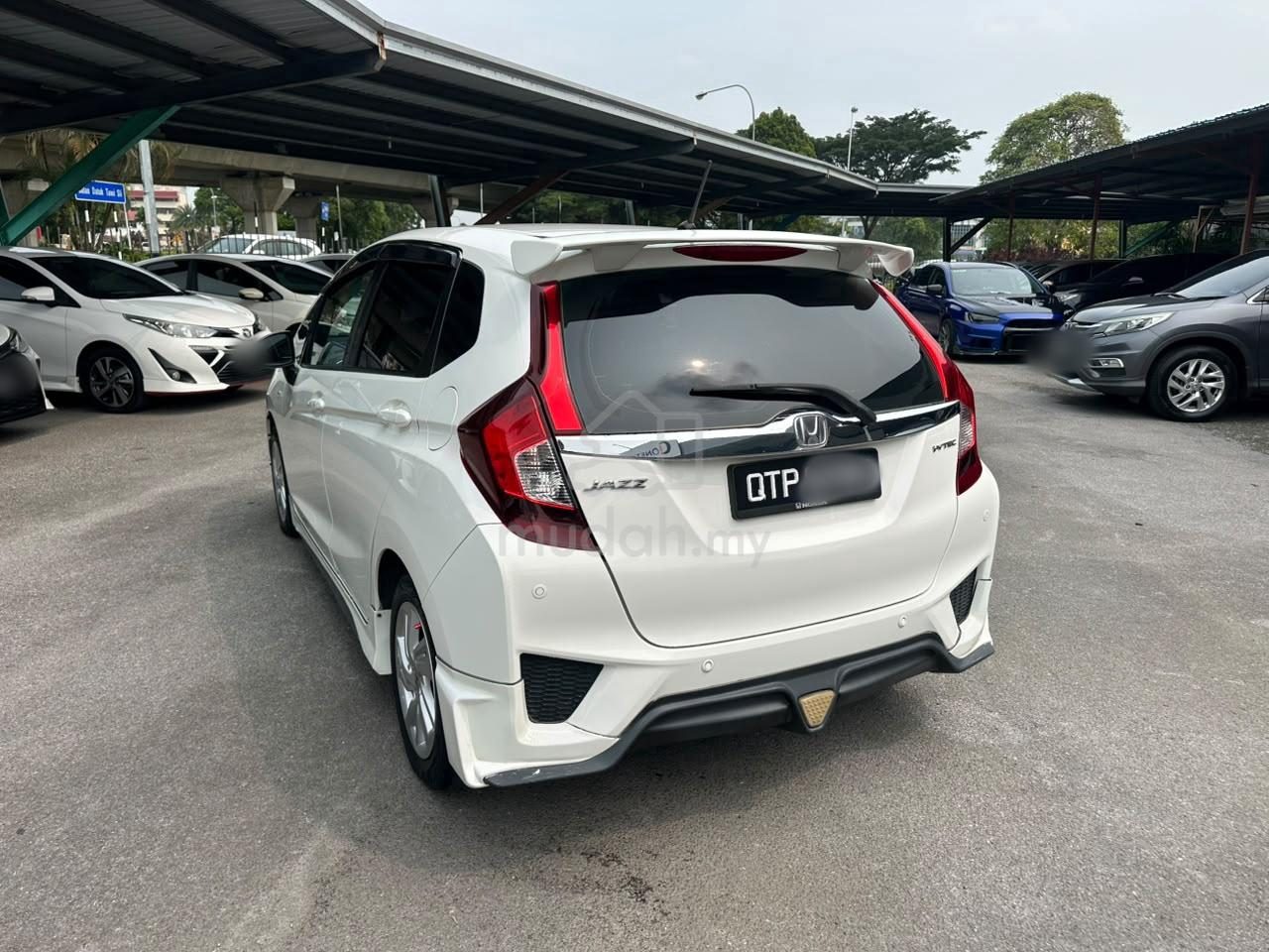 Honda Jazz, Kuching – photo 3 of 3