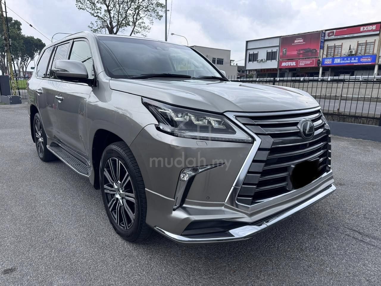 2019 Lexus LX570 5.7 (A) photo 1