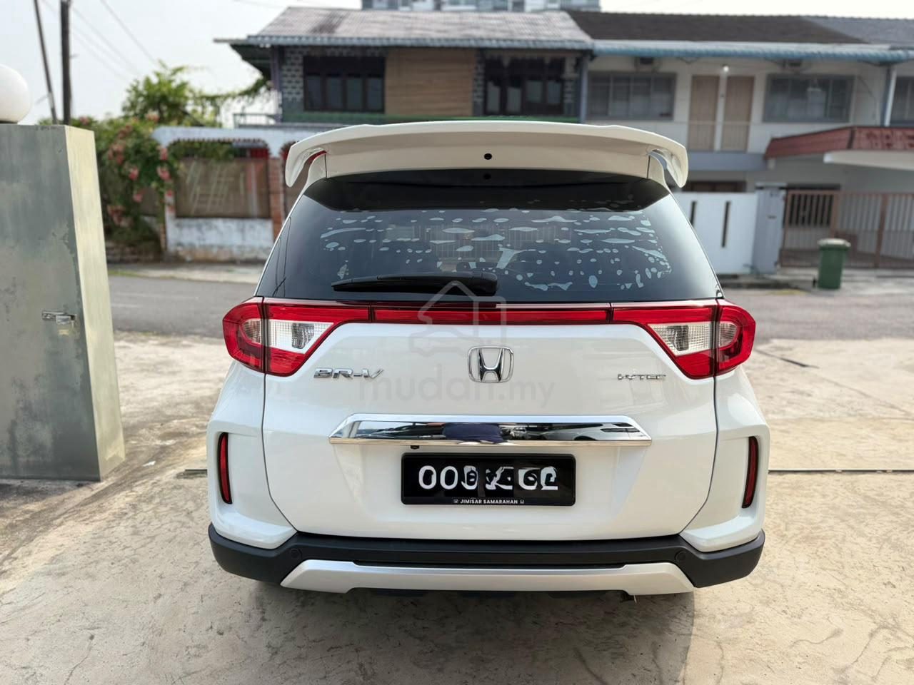 Honda BR-V, Kuching – photo 3 of 3