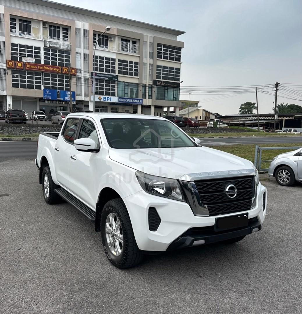 Nissan Navara, Kuching – photo 1 of 3