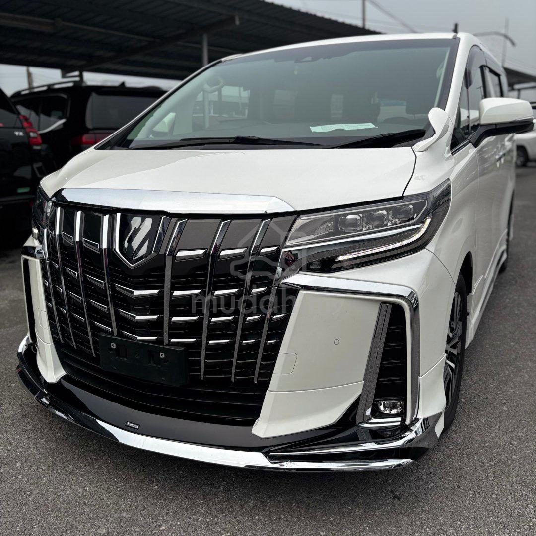 Toyota Alphard, Kuching – photo 3 of 3