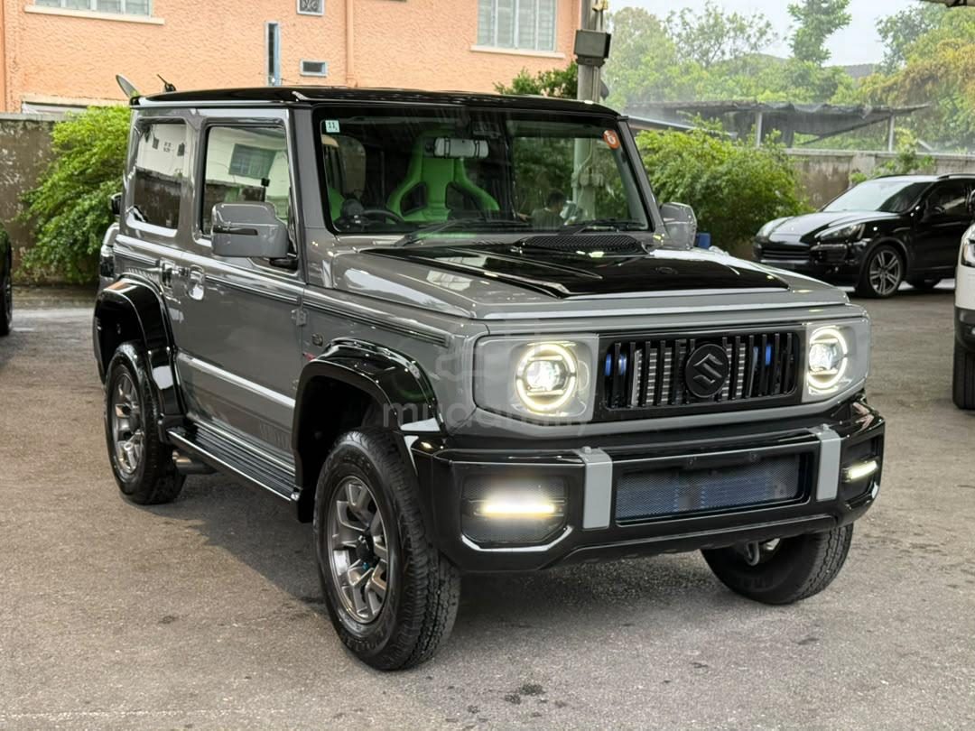 Suzuki Jimny, Kuching – photo 1 of 3