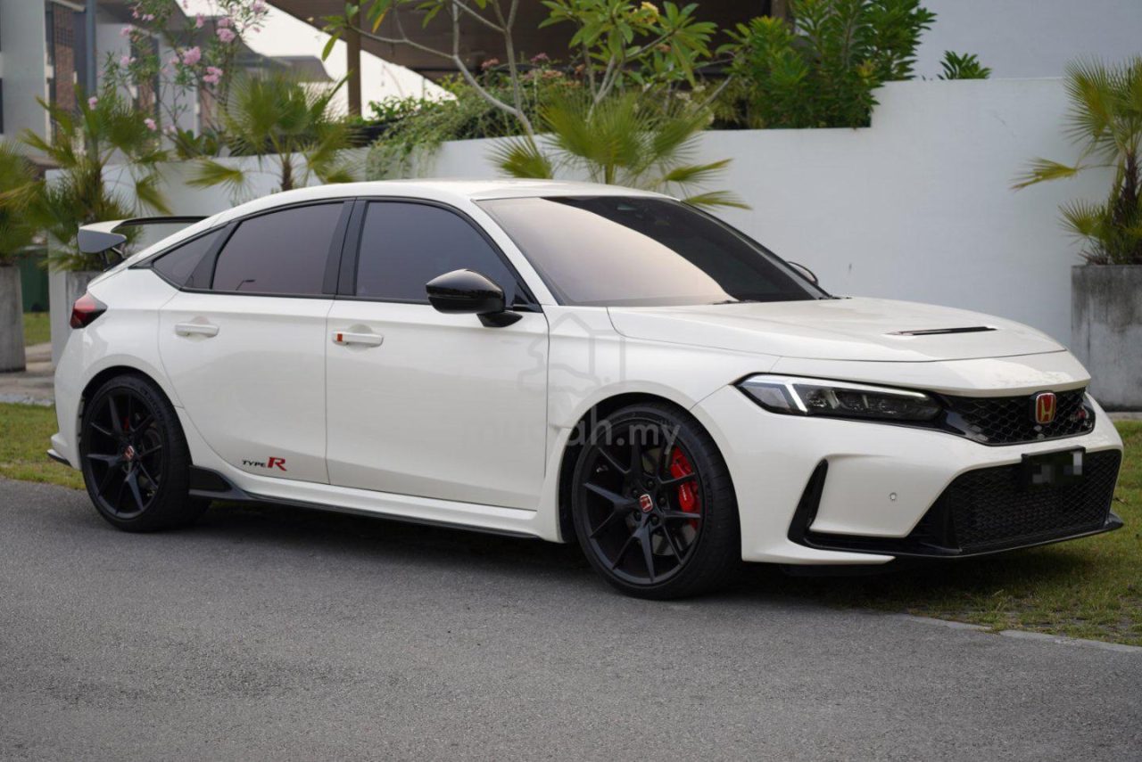 Honda Civic Type R, Kuching – photo 1 of 3
