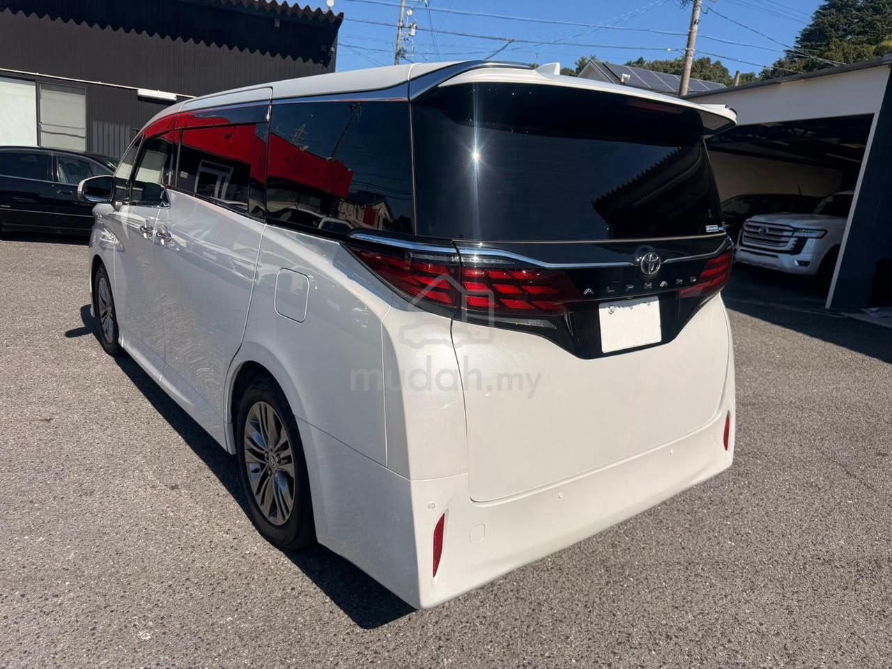 2024 Toyota Alphard Z 2.5 photo 3