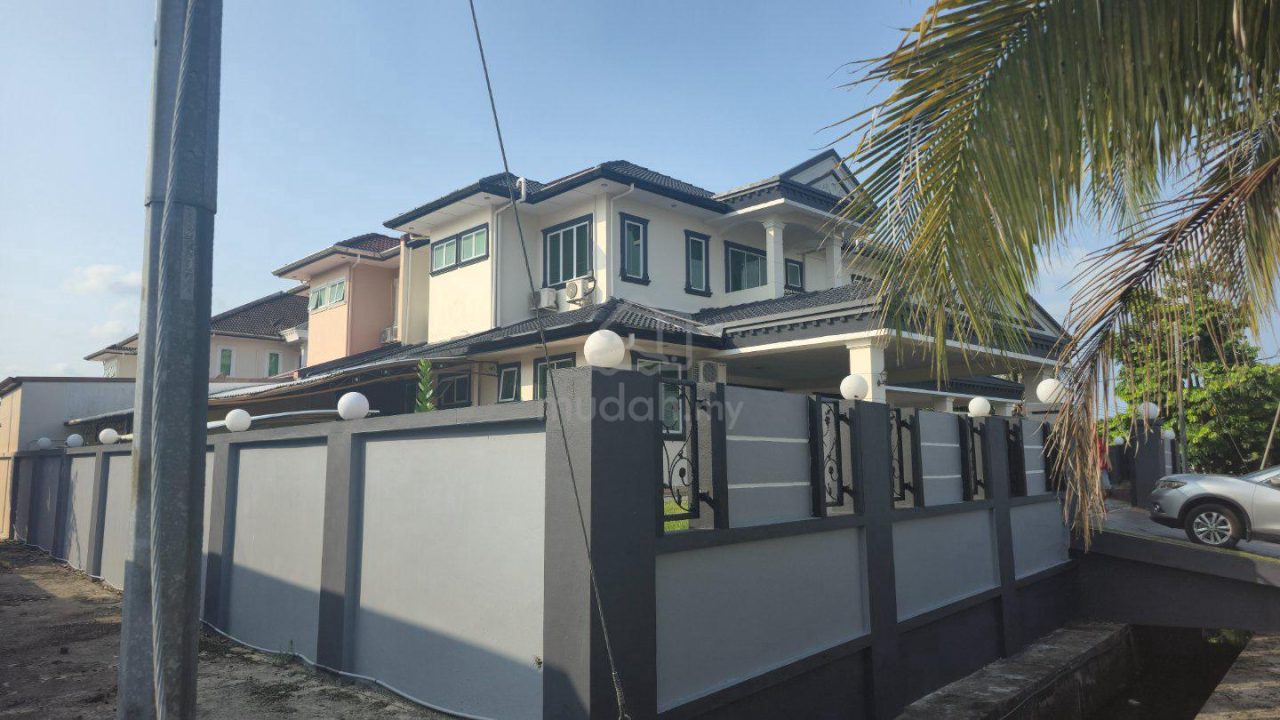 Semi-Detached House, Kuching – photo 3 of 3