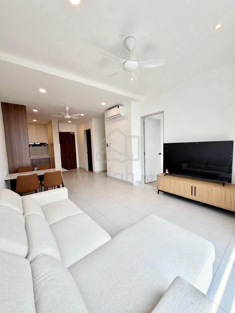 NEW RENNA RESIDENCE For Rent📍Northbank, 2 Carpark, Very Nice & Cozy