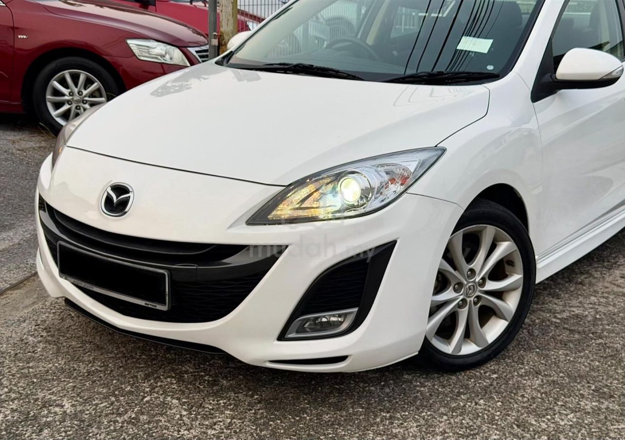 Mazda 3, Kuching – photo 3 of 3