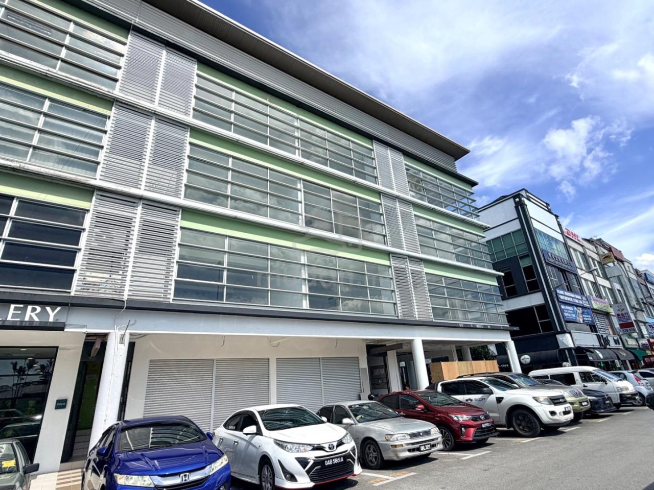 Shop lot, Kuching – photo 2 of 3