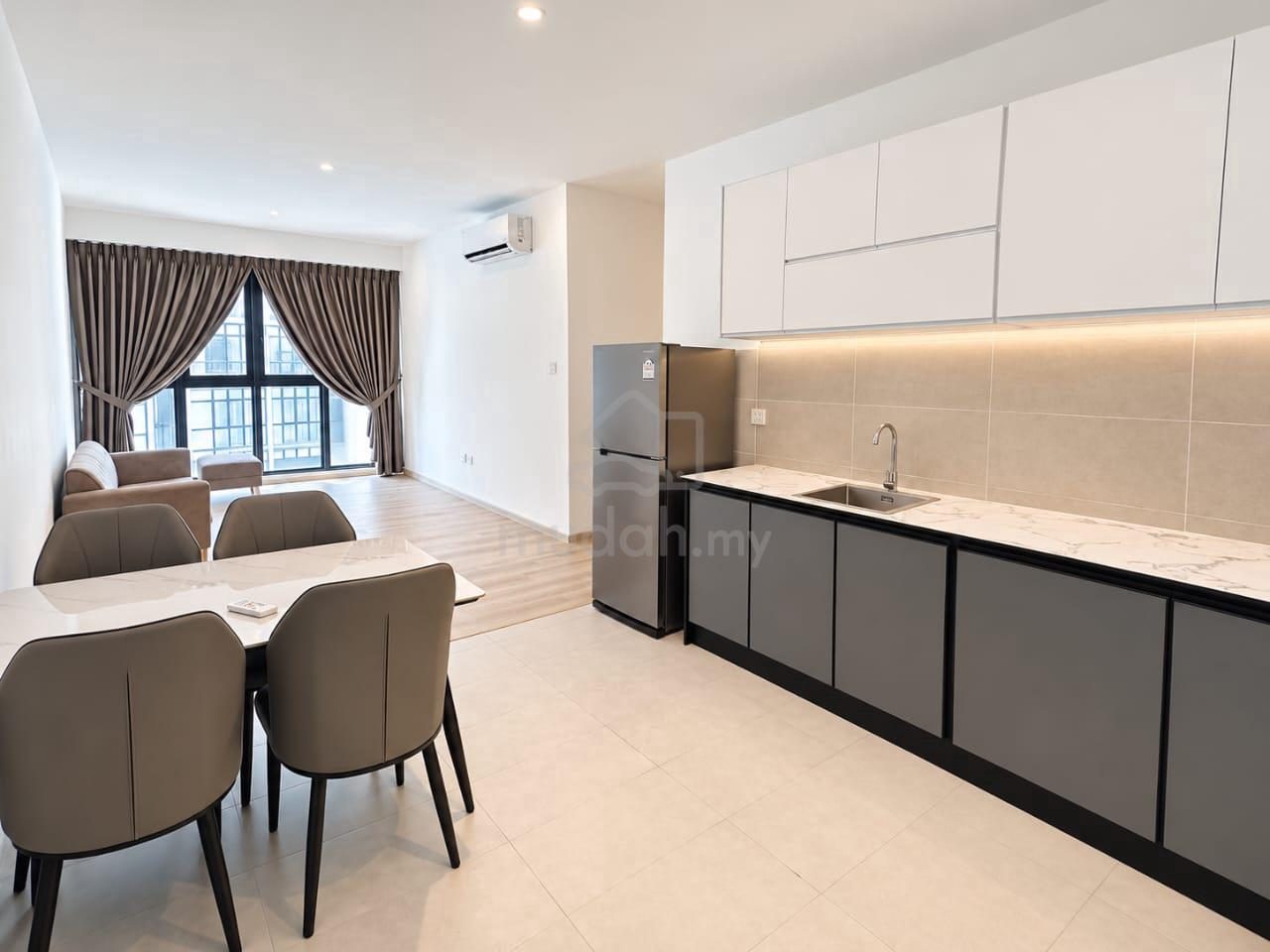 Condominium, Kuching – photo 1 of 3