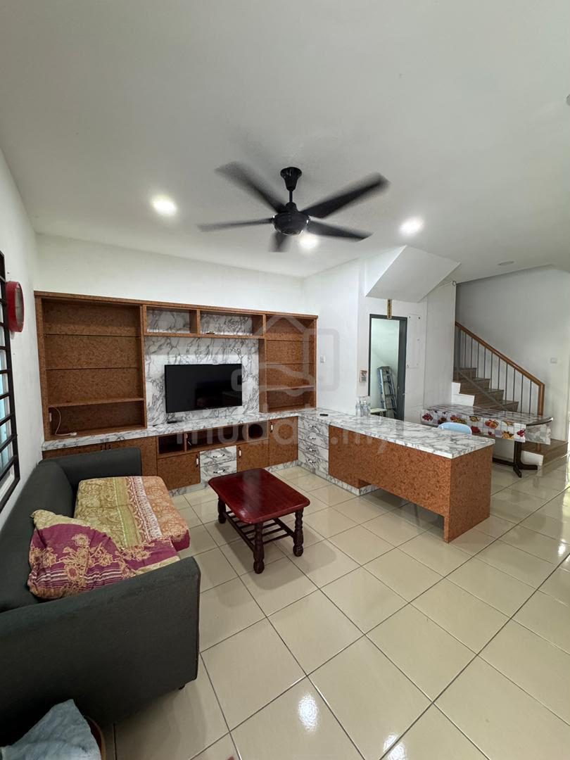 Townhouse, Kuching – photo 2 of 3