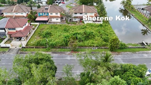 L0105 Detached Bungalow Land Riviera Samarahan Facing Riverfront