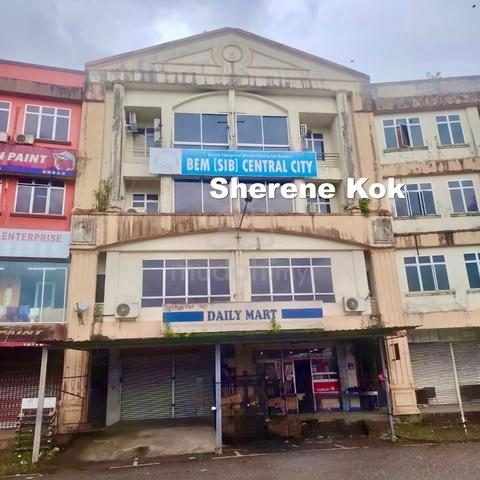 C0065 4 Storey Shop Intermediate Samarahan next to Teck Kong