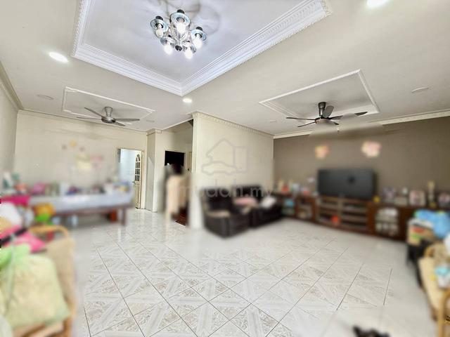 Double Storey Intermediate Terrace House for Sale at Pelita Miri photo 3