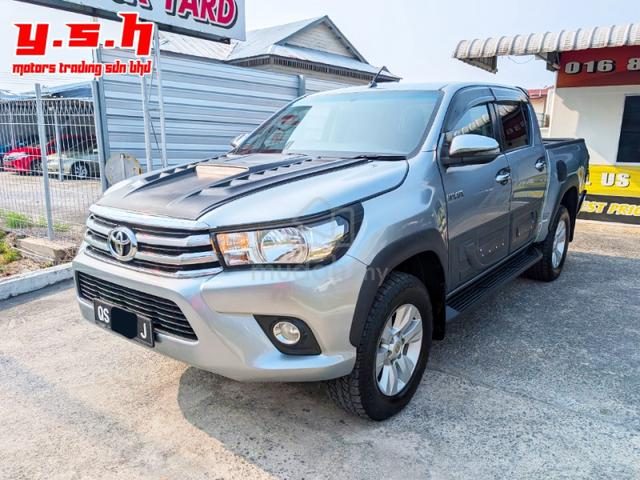 2018 Toyota Hilux, Miri – photo 1 of 3
