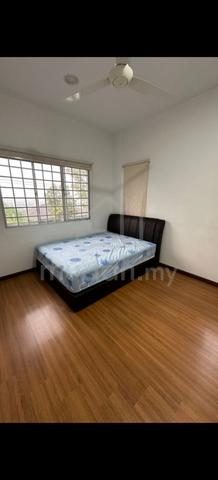 Corner double storey terr fully furnished photo 2
