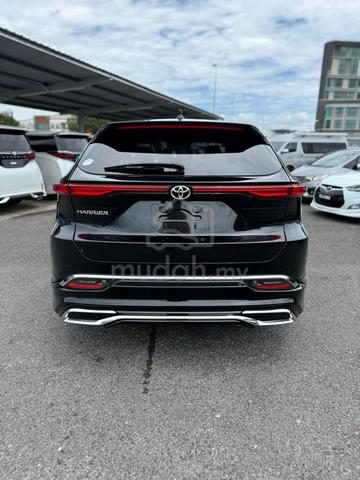 2020 Toyota Harrier, Kuching – photo 3 of 3