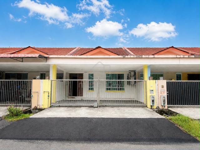 Affordable Single-storey intermediate house for sale photo 1