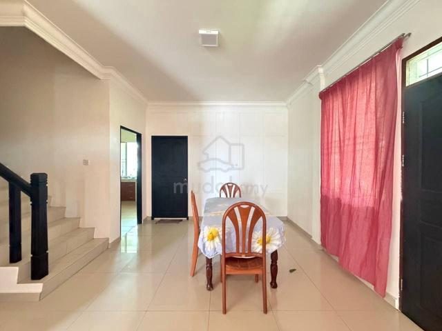 Double Storey Semi D For Rent photo 3